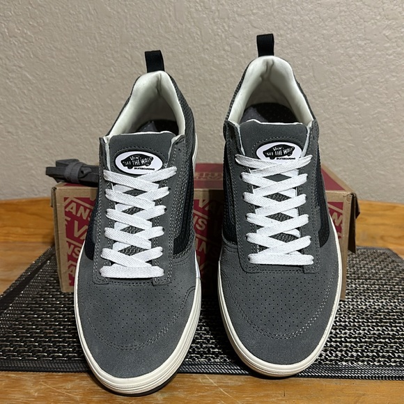 Vans Zahba Grey black recycled VR3 Cush bio-based Eva Midsole - Picture 3 of 11